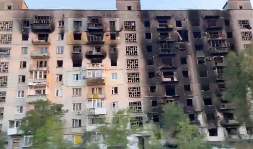 На сьогодні зберігаються три шляхи виїзду з Луганщини