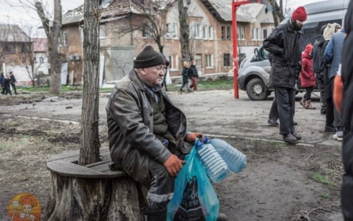 Окупанти проводять в Маріуполі 