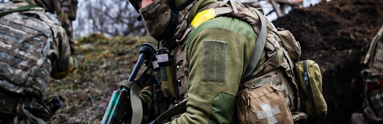 Захисники України з початку російського вторгнення знищили майже 99 тисяч окупантів
