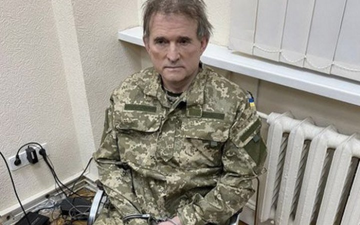 Зеленський позбавив громадянства України Медведчука, Козака, Деркача і Кузьміна 