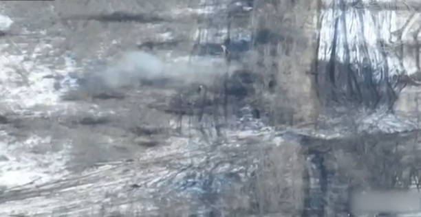 Більше сотні росіян разом вирушили у пекло в районі Соледару, - ВІДЕО