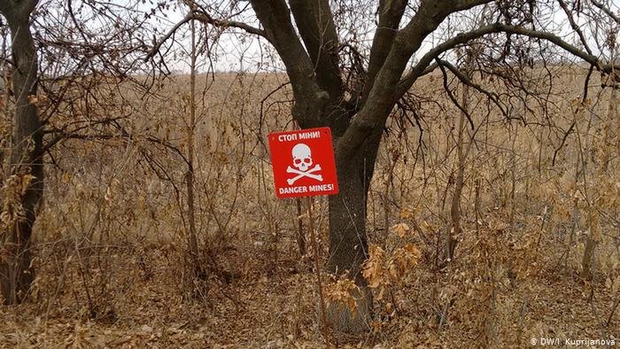 Миллион футбольных полей – на Донбассе минами усеяны тысячи квадратных километров земли 
