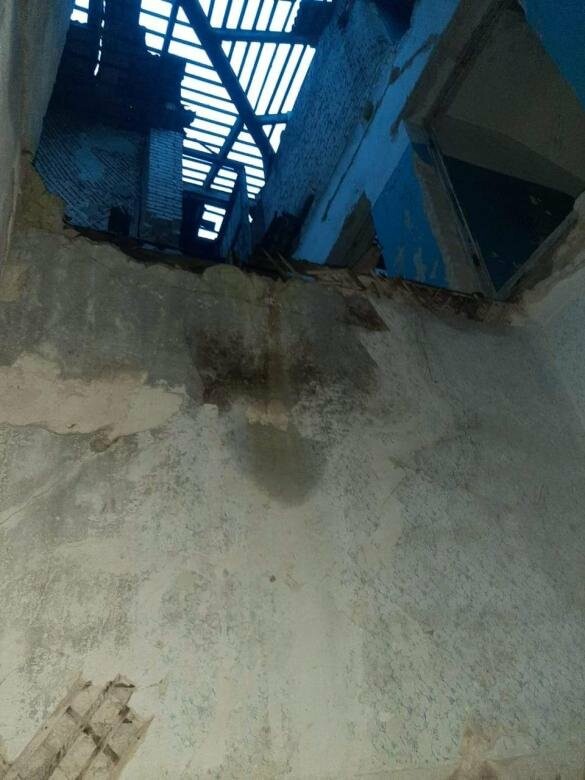 На Луганщине в заброшенном здании погибла 13-летняя девочка