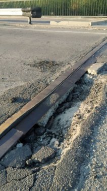 В оккупированном Луганске разрушается один из символов города, - ФОТО, фото-2