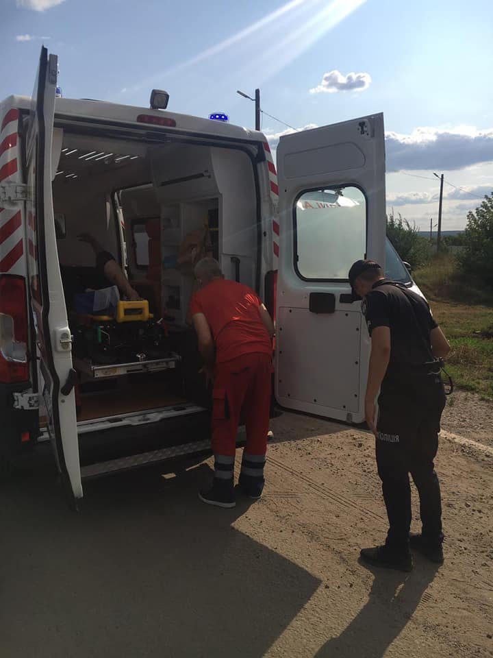 В Луганской области в ДТП попал микроавтобус с пассажирами: пять человек госпитализировали, - ФОТО , фото-3