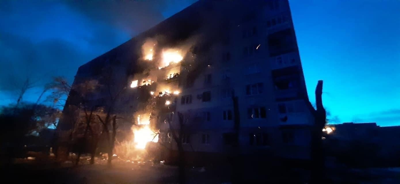 У Сєвєродонецьку окупанти обстріляли притулок для матерів із дітьми