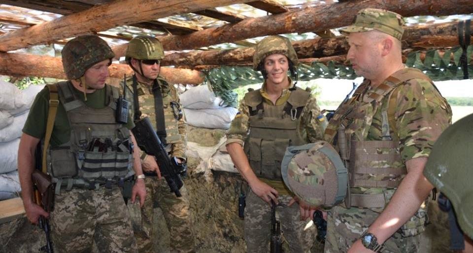 Турчинов: На Донбассе установят систему блокировки российских и сеп... Турчинов: На Донбассе установят систему блокировки российских и сепаратистских телеканалов, Роман Кальмиусский
