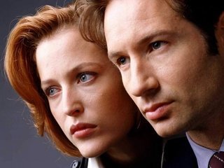 714_resolution_320x240_714_David_Duchovny_j13